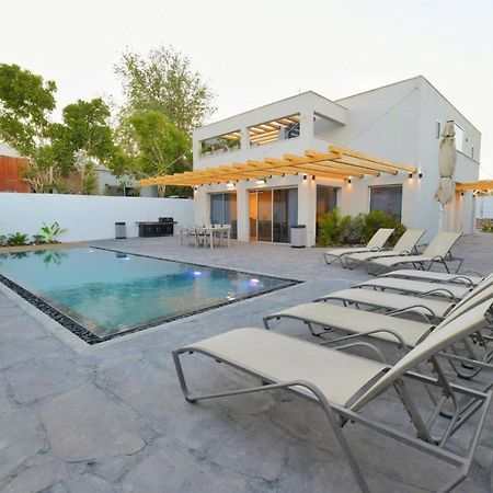 Shani House Of Style Seatara Villa Eilat Bagian luar foto
