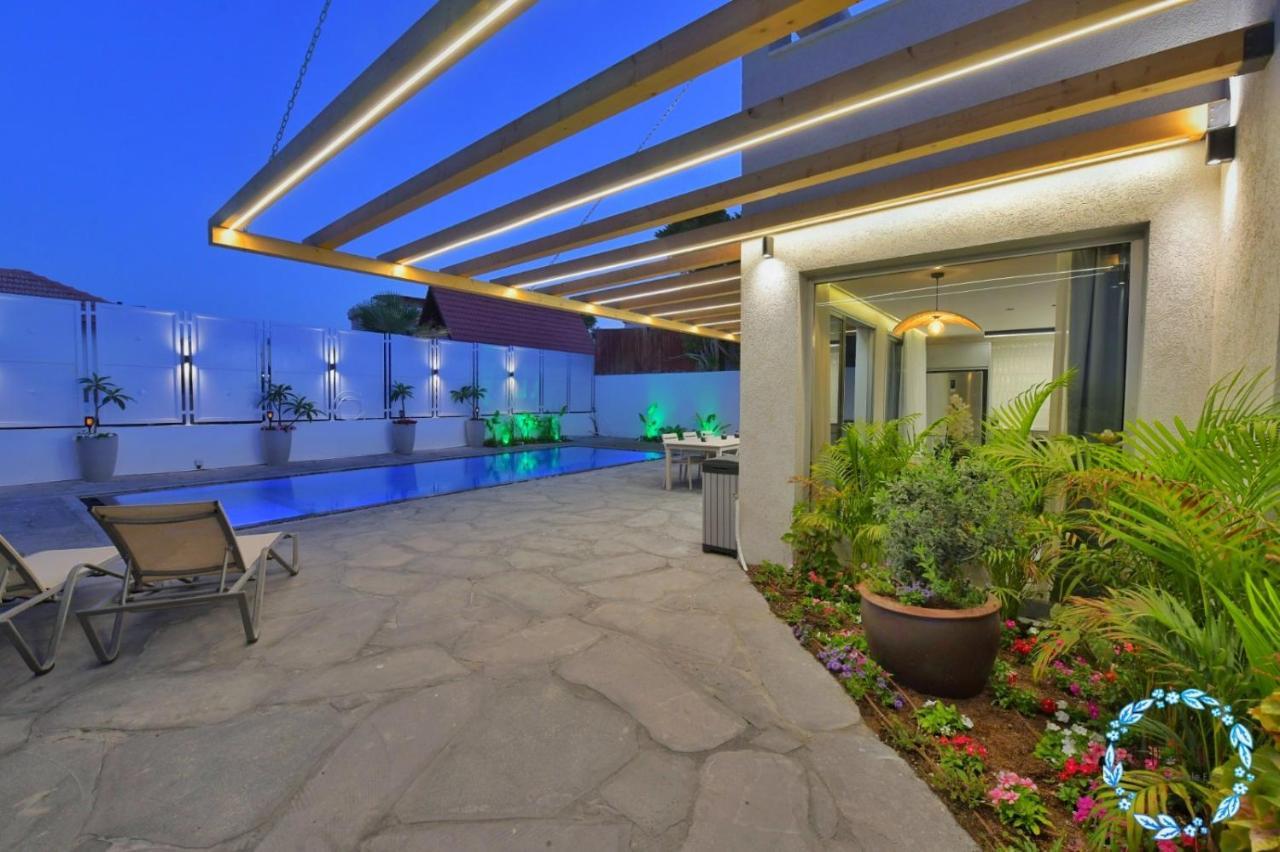 Shani House Of Style Seatara Villa Eilat Bagian luar foto